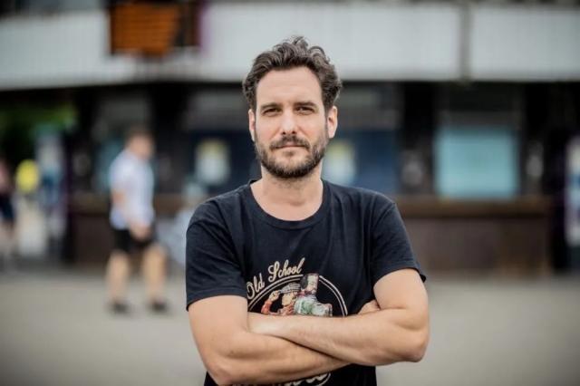 1744969520737006909.jpg 1744968975849.jpg